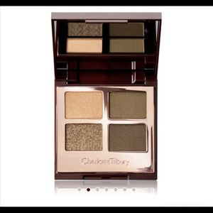 Charlotte Tilbury Green Lights Eyeshadow Palette
